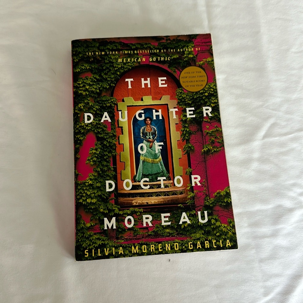 The Daughter of Doctor Moreau by Silvia Moreno-Garcia